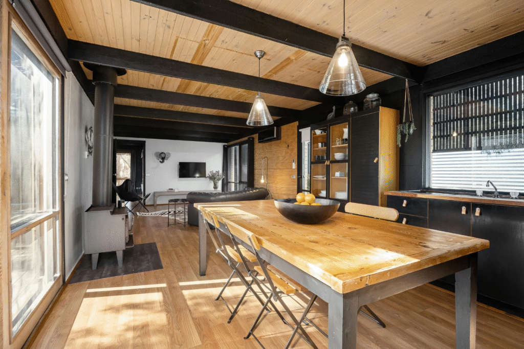 Industrieel in een Kleine Woning / tiny house 